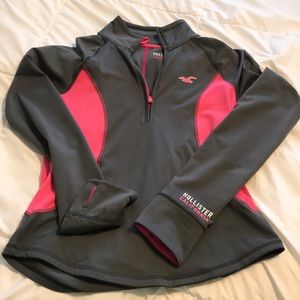 Hollister dryfit pullover